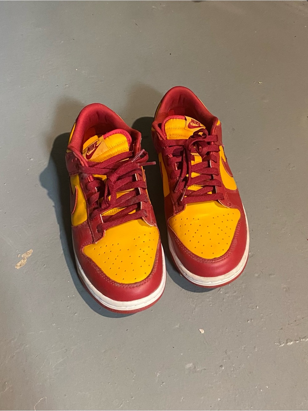 Jordan Low-Top Sneakers in Maroon and Yellow